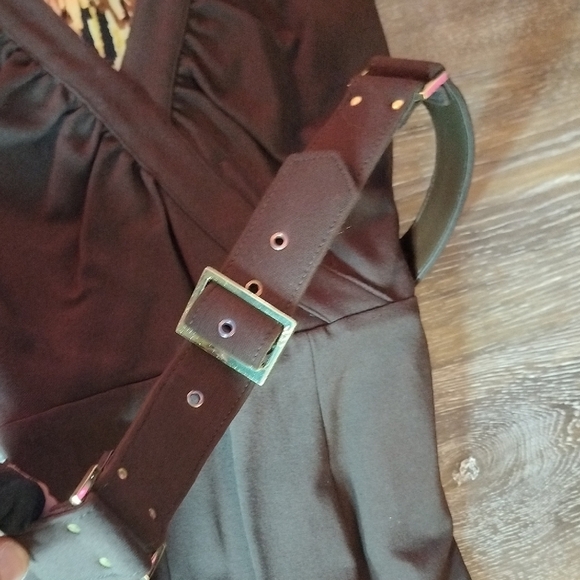 Cache Coeur Brown V-Neck Sheath Midi Dress - Picture 5 of 6